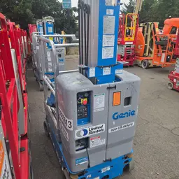 2019 Genie GR-20 Self-Propelled One-Person Lift