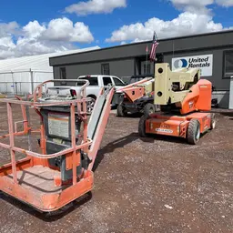 2014 JLG E400AJPN Articulating Boom Lift
