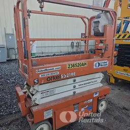 2019 Snorkel S3219E Scissor Lift
