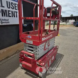 2018 MEC MICRO 19 Scissor Lift